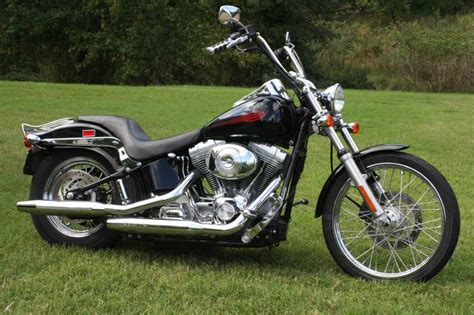 2001 Harley-Davidson Softail Standard - Moto.ZombDrive.COM