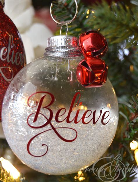 40 DIY Homemade Christmas Ornaments To Decorate the Tree