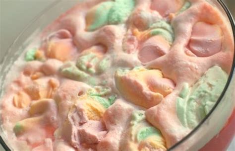Rainbow Sherbet Punch - Sherbet Punch Recipe - Mommy Hates Cooking