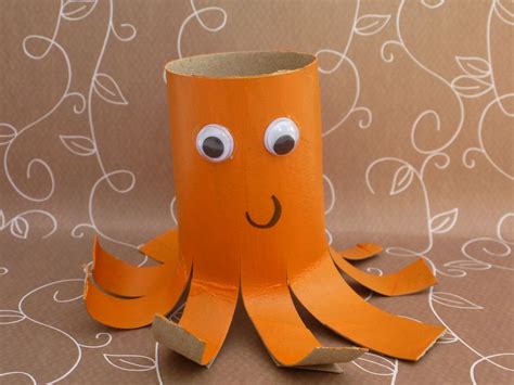 Creative play ideas | Junk modelling, Under the sea crafts, Sea creatures crafts