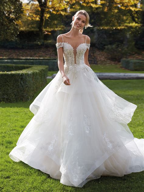 Abito da sposa modello Nicole 12161 - Giardino della Sposa