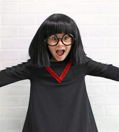 Easy No Sew Edna Mode Costume | Edna mode, Halloween party costumes, Costumes