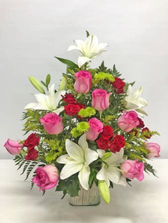 Triangular Flower Arrangement | Best Flower Site