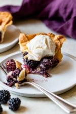 Blackberry Pie – WellPlated.com