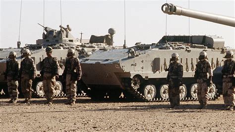 Saudi Arabian AMX-10P | Iraqi army, Military vehicles, Infantry