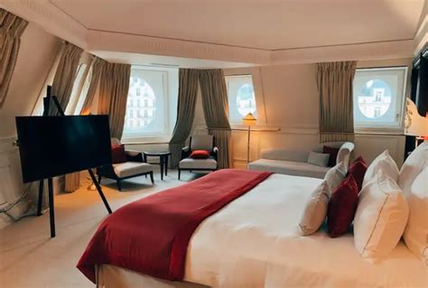 5 Recommended Paris Airport Hotels to Stay during Holiday