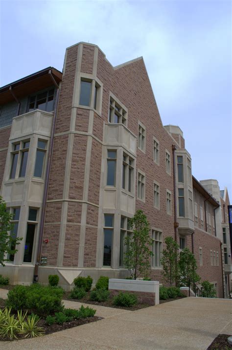 Olin Business School | Our Work in St. Louis | Smith Masonry