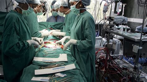 Robots can help doctors perform heart surgery remotely