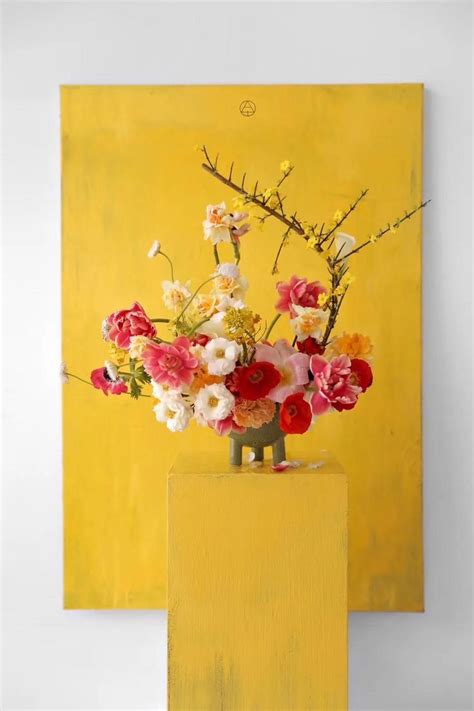 Arte Floral, Floral Art, Floral Design, Candles Photography, Floral Photography, Flower Vases ...