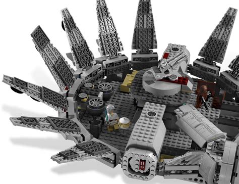 Millennium Falcon LEGO Set | Star Wars - Netbricks | Rent awesome LEGO sets and save money