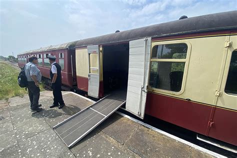 Lincolnshire Wolds Railway: a 2024 visitors guide - Lincoln and Beyond