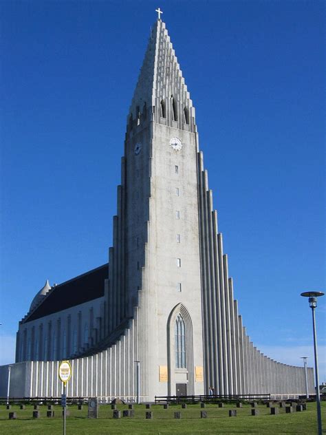 Hallgrímskirkja | Hallgrímskirkja was built between 1945-86,… | Flickr