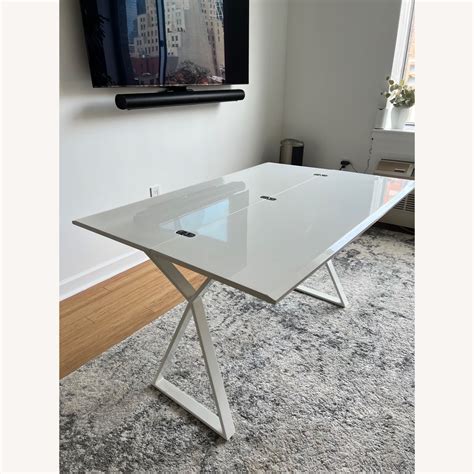 Wayfair Gloss White Flip Top Console to Dining Table - AptDeco