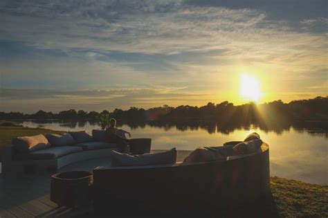 Inside Zambia's South Luangwa National Park • Your Ultimate Safari Guide