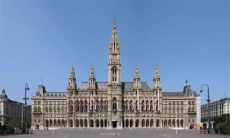 Rathaus, Vienna | Visiter vienne, Voyage autriche, Vienne