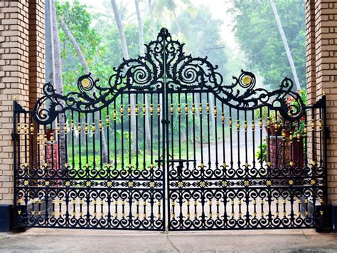 Wrought Iron Gate Design Ideas ~ Wrought Iron And Wood Gate ...