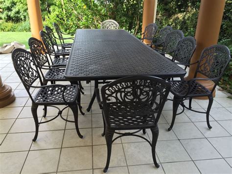 Luxury Quality 'Hanamint' Cast Aluminum Outdoor Black Dining Table With Two Leaves And 12 Chairs ...