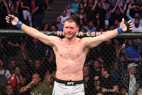 UFC champion Stipe Miocic wants fight with boxing champ Tyson Fury - Bad Left Hook