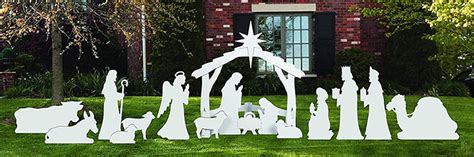 10 Large Outdoor Nativity Sets (2020 Reviews) - StrikeAd