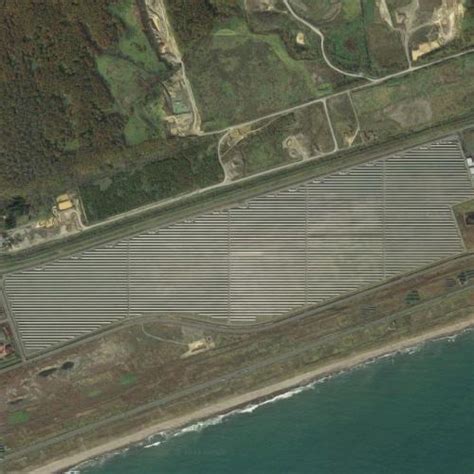 Eurus Shiranuka Solar Park in Kushiro, Japan (Google Maps)