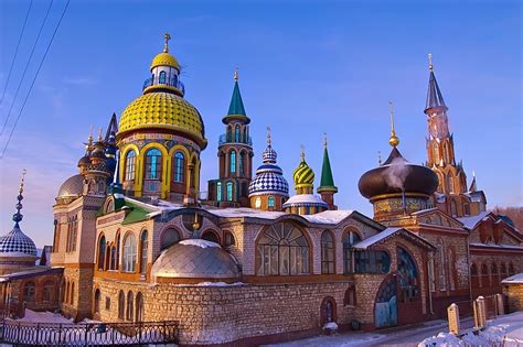 Le temple universel des religions à Kazan, en Russie