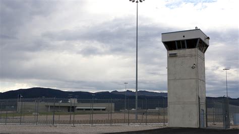 Ely State Prison inmates on hunger strike over food, health conditions