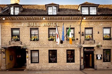 Nice in the public areas and clean. The rest isn’t good - The Bull Hotel, Peterborough Traveller ...