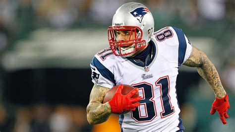 New England Patriots Player Calls Aaron Hernandez A Legend