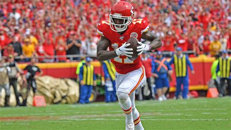 Chiefs' Mecole Hardman Goes Turbo for 104-Yard Kickoff Return [WATCH]