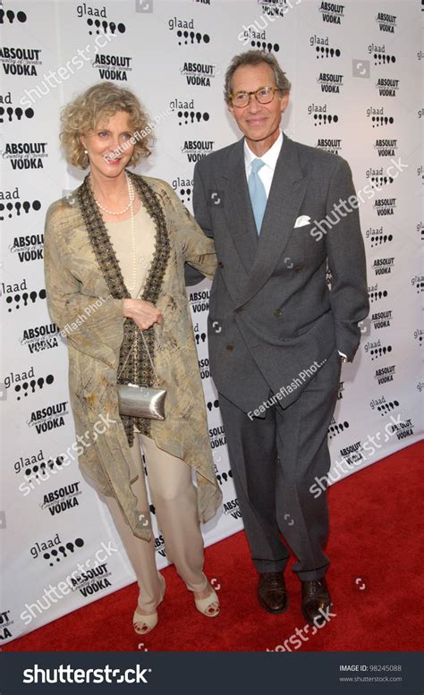 Actress Blythe Danner Director Husband Bruce Stock Photo 98245088 ...