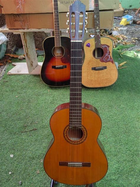 Shinano classical guitar. model NO, Hobbies & Toys, Music & Media ...