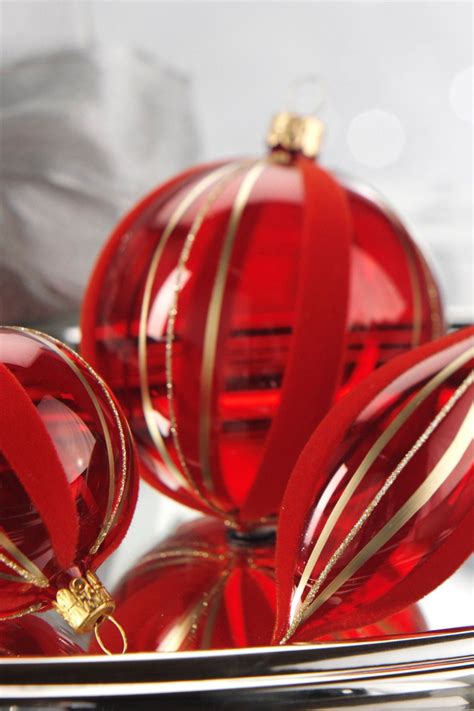 Clear Red Glass Ball Ornament with Gold Decoration | Red christmas, Large christmas ornaments ...