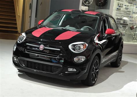 Mopar Releases Accessories for 2016 Fiat 500X