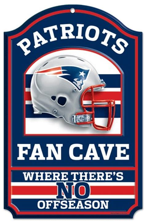 New England Patriots Wood Sign - 11"x17" Fan Cave Design - Caseys Distributing