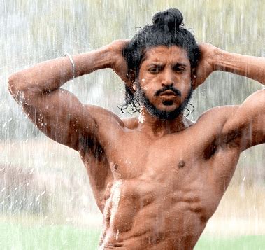 Farhan Akhtar Workout Schedule and Diet Chart for Bhaag Milkha Bhaag (Full case study) | Born to ...