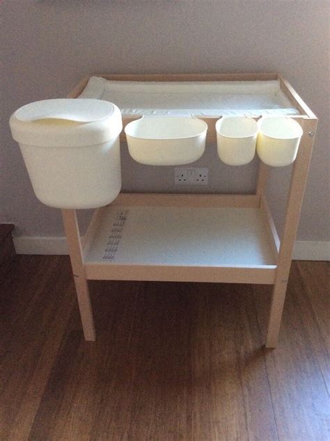 Ikea singlar changing table, onsklig nappy bin + bowls and John Lewis mat | in New Cross, London ...