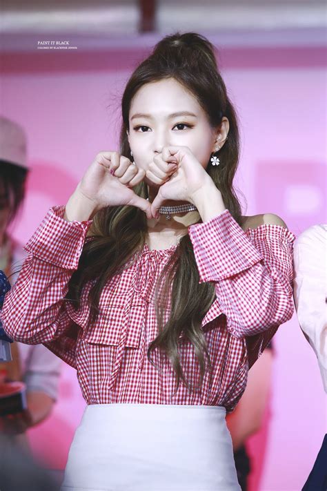 25 Best BLACKPINK Jennie Outfits To Celebrate Her 25th Birthday - Koreaboo