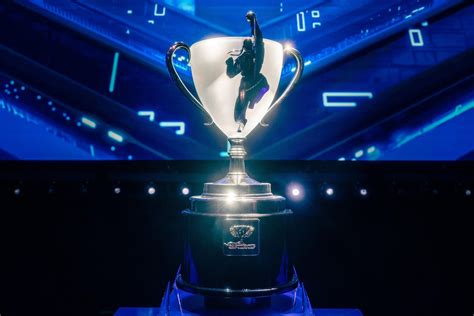 The Capcom Cup trophy vs the REAL Capcom Cup trophy. : r/StreetFighter