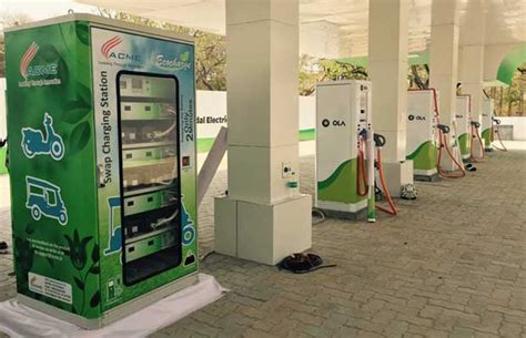 ACME launches India’s 1st Battery Swapping & Charging Station with Lithium Batteries for the ...