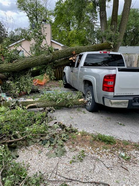 Tornado Damage Devastates Woodridge, Naperville, Darien: Photos ...