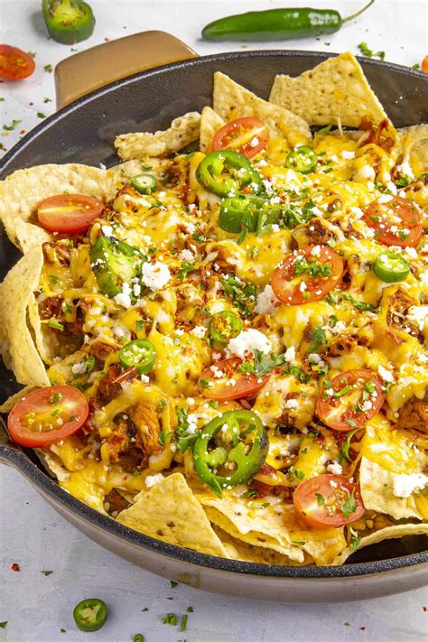 Chipotle Chicken Nachos Recipe - Chili Pepper Madness