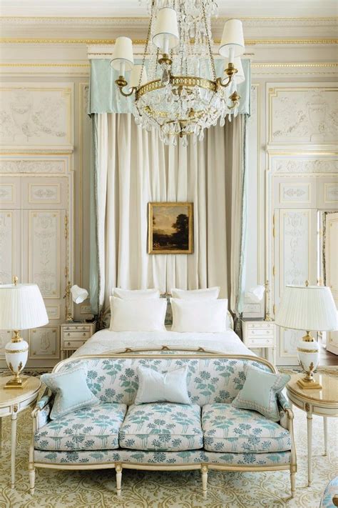 10 French Style Master Bedrooms. windsor-french-style-bedroom-inspiration-ideas-modern-bedroom ...