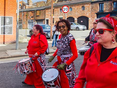 ST PATRICKS DAY PARADE | Alan Henaghan | Flickr