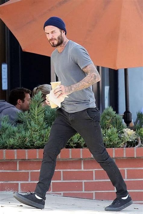 David Beckham wearing Vans Authentic in Black/Black | David beckham style, Streetwear men ...