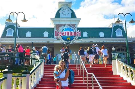 How To Visit Dreamworld Gold Coast With Kids