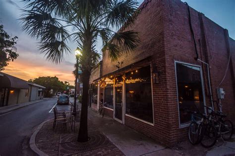 Dining: Downtown Beaufort - Explore Beaufort SC