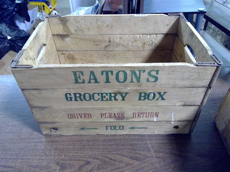 Eaton's Grocery Box