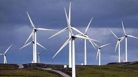 Onshore Versus Offshore Wind Energy: Pros & Cons - WindCycle