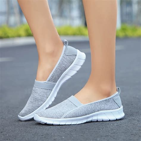 Fashion Women Soft Sole Slip on Breathable Casual Shoes Lazy Shoes Flat feminino esportivo ...