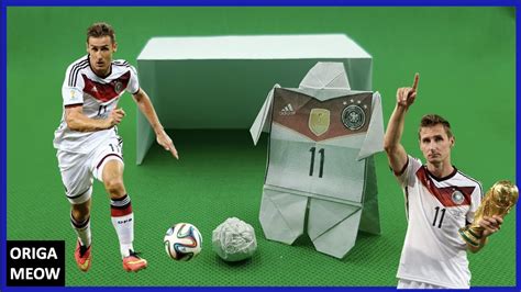 ORIGAMI FOOTBALLER 3 IN 1 TUTORIAL | WORLD CUP SPECIAL - YouTube